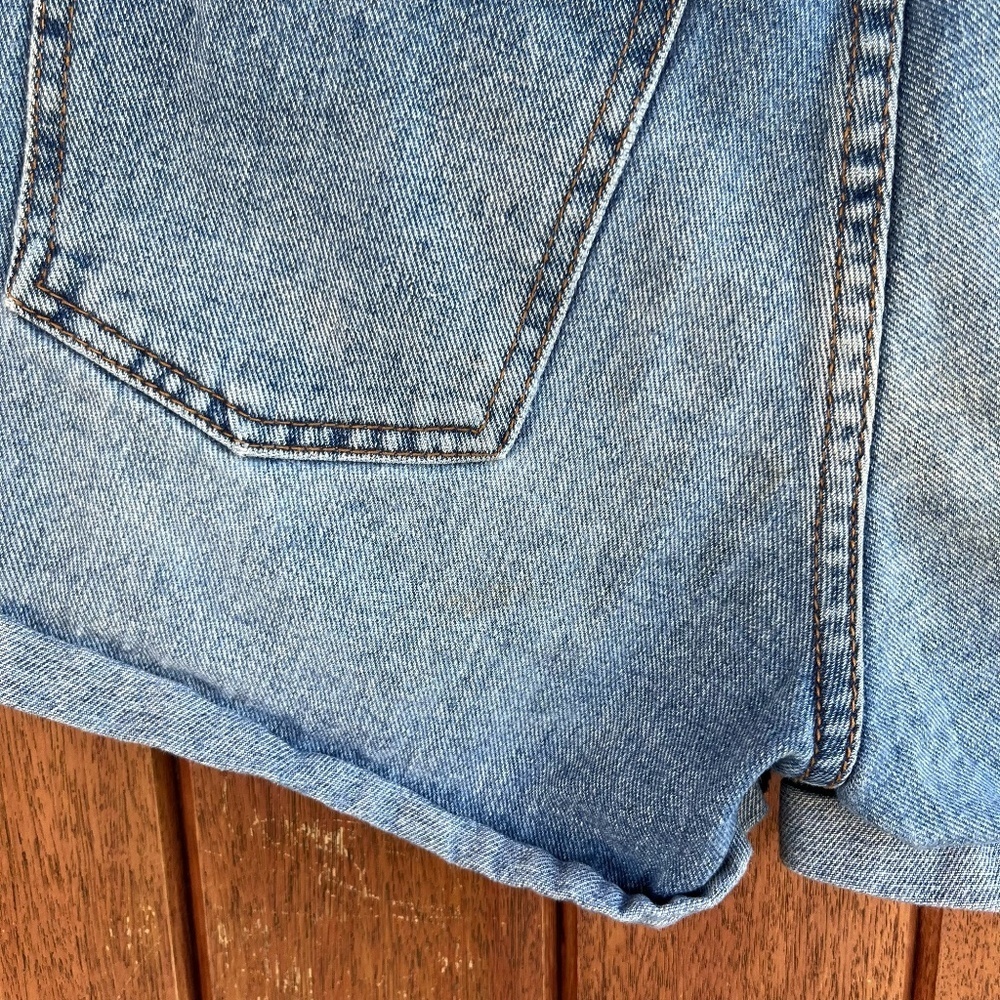Billabong Jean Shorts - Picture 5 of 8